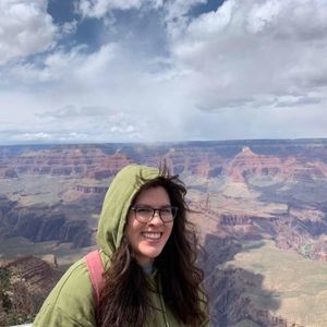 Meet your Posher, Jade